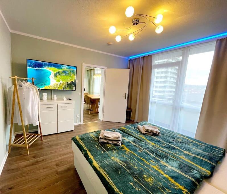 Grosse 3-Zimmer Wohnung, Zentrale Lage. Мильгейм-на-Руре Экстерьер фото