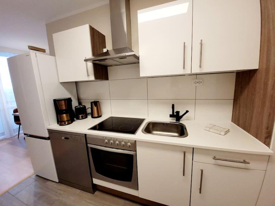 Grosse 3-Zimmer Wohnung, Zentrale Lage. Мильгейм-на-Руре Экстерьер фото